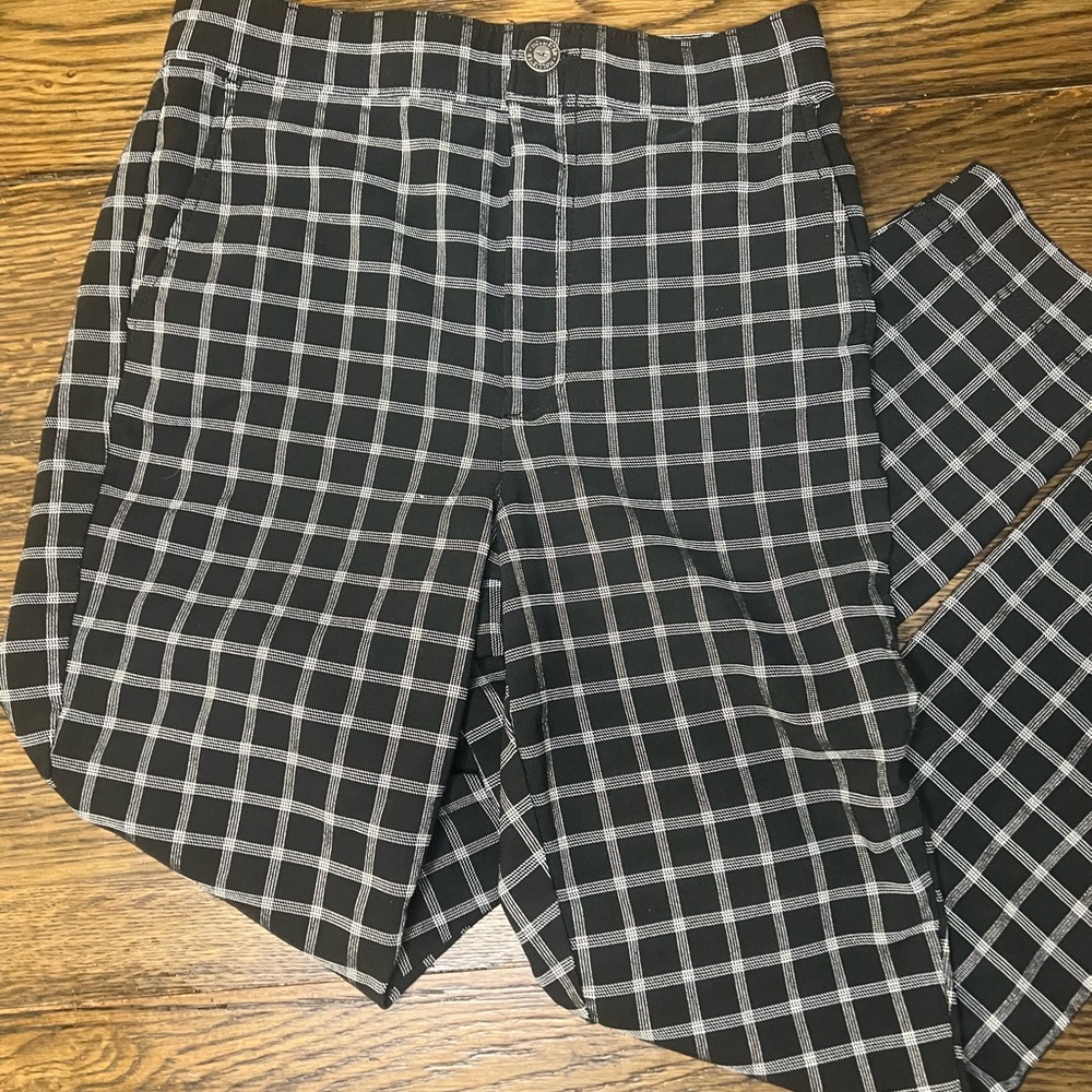 Hollister Ladies Black and White‎ Plaid Super High Rise Pants  Small